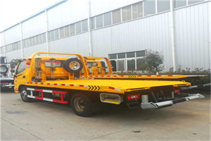 崇文区附近拖车救援搭电